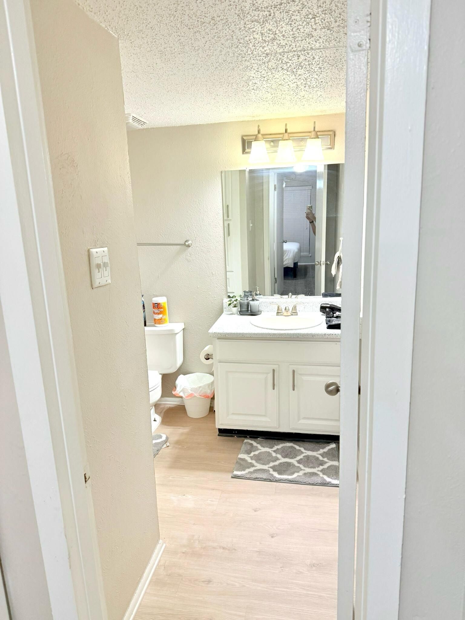 Hårtørrer, håndklæder, Sæbe, Shampoo