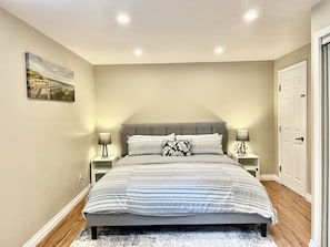 1 Schlafzimmer, Bügeleisen/Bügelbrett, Internetzugang, Bettwäsche