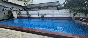 Vang Vieng Golden Lotus Hotel