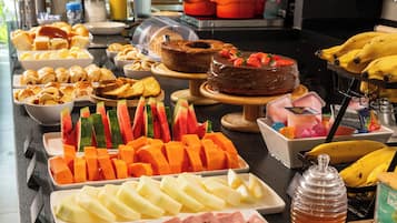 Gratis kontinental frukost varje dag