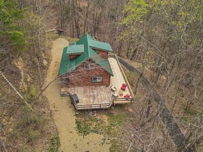 Unclassified image, 3 of 20, button - Log Cabin Healing Retreat+Mtn Views+Walking trails (Weaverville)