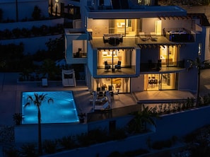 Exterior - Villa Luxleon with Pool (Primošten)