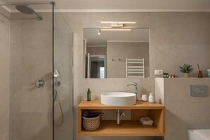 Hair dryer, towels - Villa Petra Stella with Pool (Splitska)