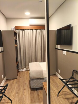 Superior Suite | In-room safe, desk, laptop workspace, iron/ironing board