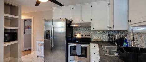 Microwave, oven, stovetop, dishwasher