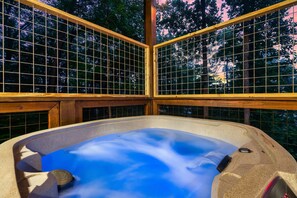 Bain à remous extérieur