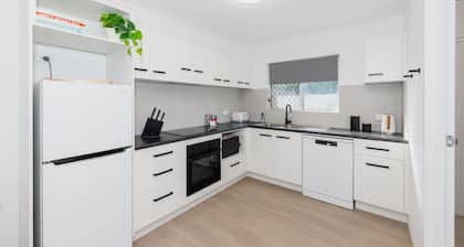 2-Bedroom Comfort near Mater Hospital, Pimlico