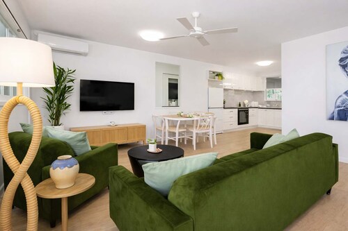 Comfortable Townsville Retreat Near Mater Hospital