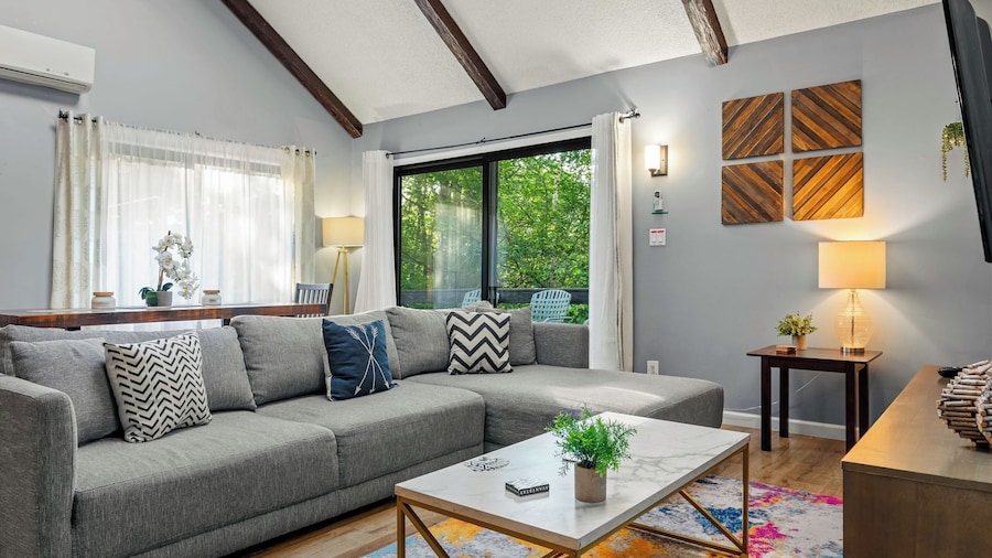 Timberline Retreat by Avantstay Forest Views & Minutes to Camelback Resort