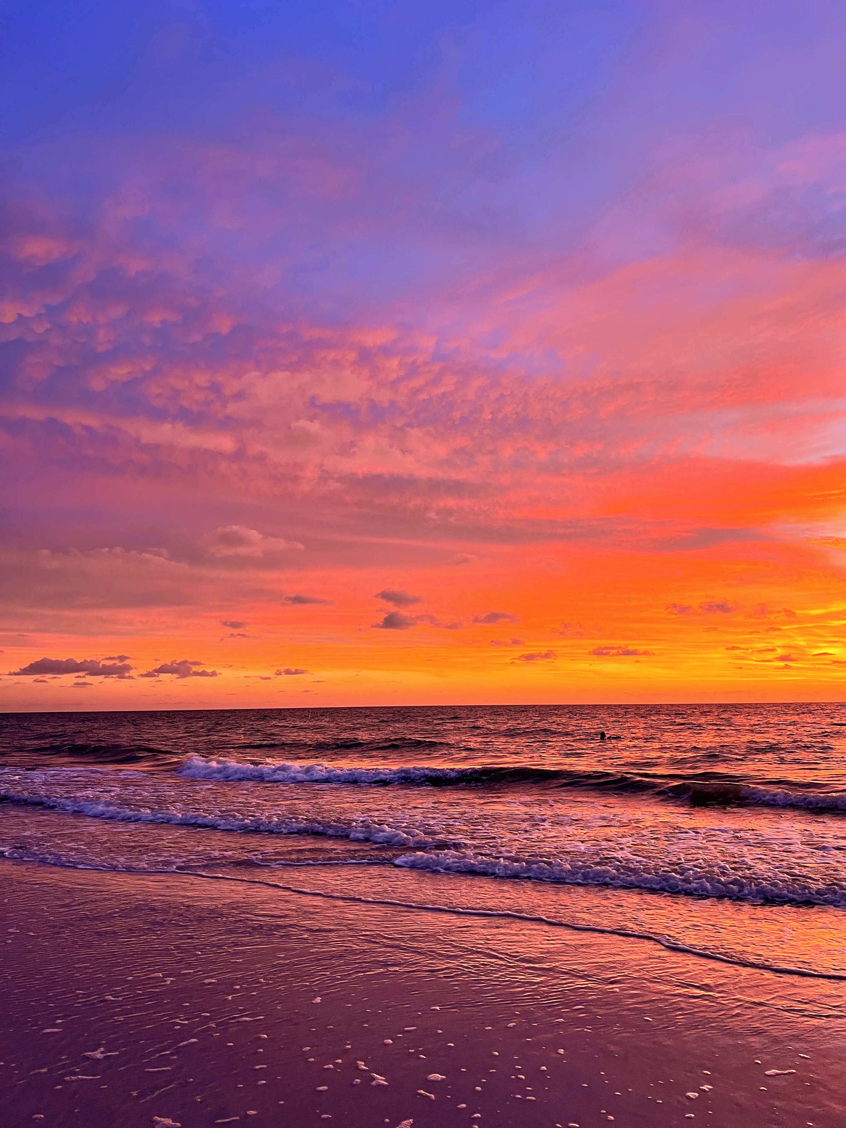 Chaises longues, serviettes de plage
