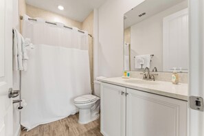 Unclassified image, 4 of 5, button