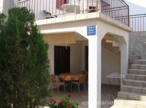 Charming Apartments Dokoza Drage - Two Bedroom Apartment with Terrace