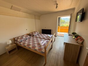 1 bedroom, Internet, bed sheets