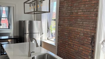 Micro-ondas, fogão, cooktop, lava-louças