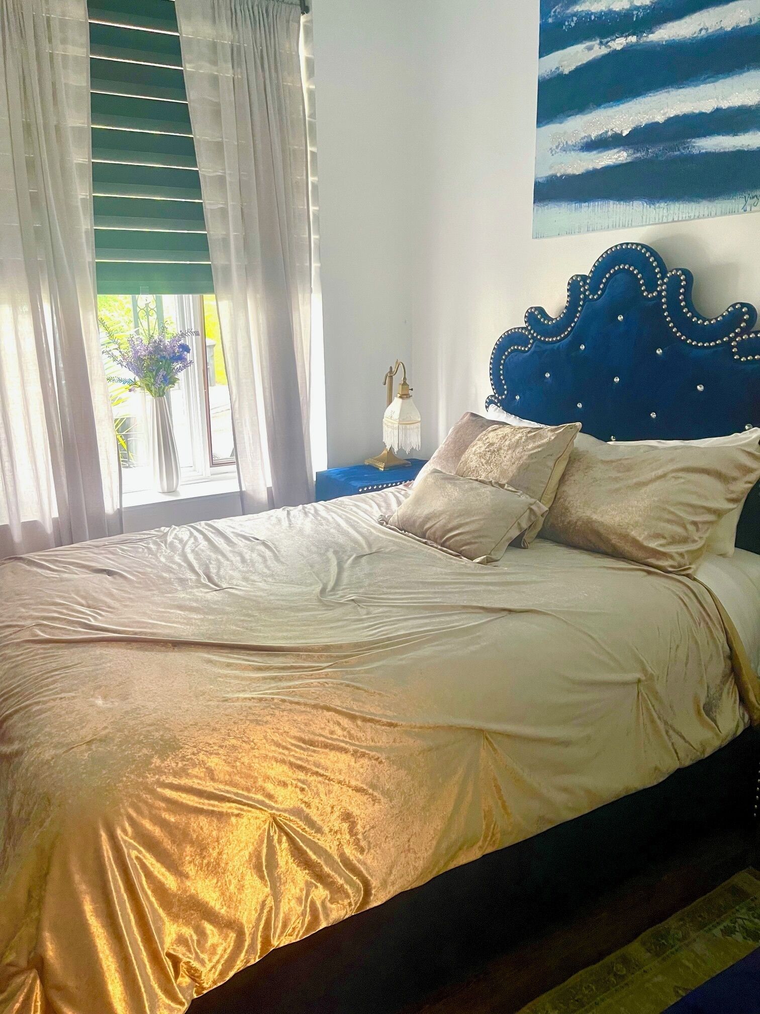 2 chambres, fer et planche à repasser, accès au Wi-Fi (inclus)