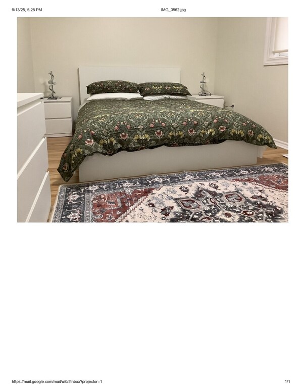 4 عدّة غرف نوم ومكواة/لوح كي وواي فاي مجانًا وملاءات أسرّة