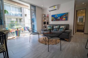 Living area - Rest apartment in Serena del Mar - Comfort, ideal for Teleworking (cartagena)