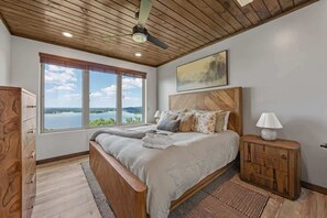 6 habitaciones, tabla de planchar con plancha, wifi y ropa de cama 