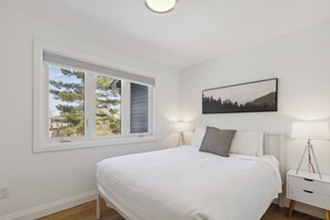 Cottage 2 - Cottages at Blue