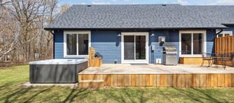 The Cottages at Blue