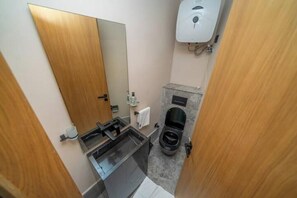Bathroom - Welcome to Twenty Four Inn 308 (Casablanca)