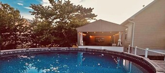 Limestone Landing - Pool, firepit, covered patio, & more!