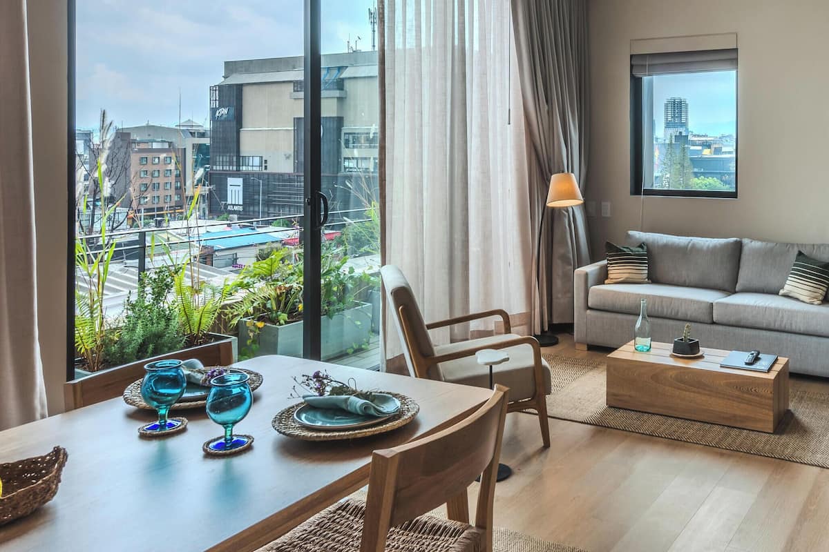 Elite Apartment | Living area | Computer monitors, printers