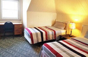 8 Schlafzimmer, Bügeleisen/Bügelbrett, WLAN, Bettwäsche