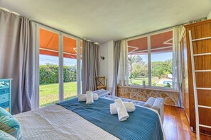 4 chambres, fer et planche à repasser, Wi-Fi, draps fournis