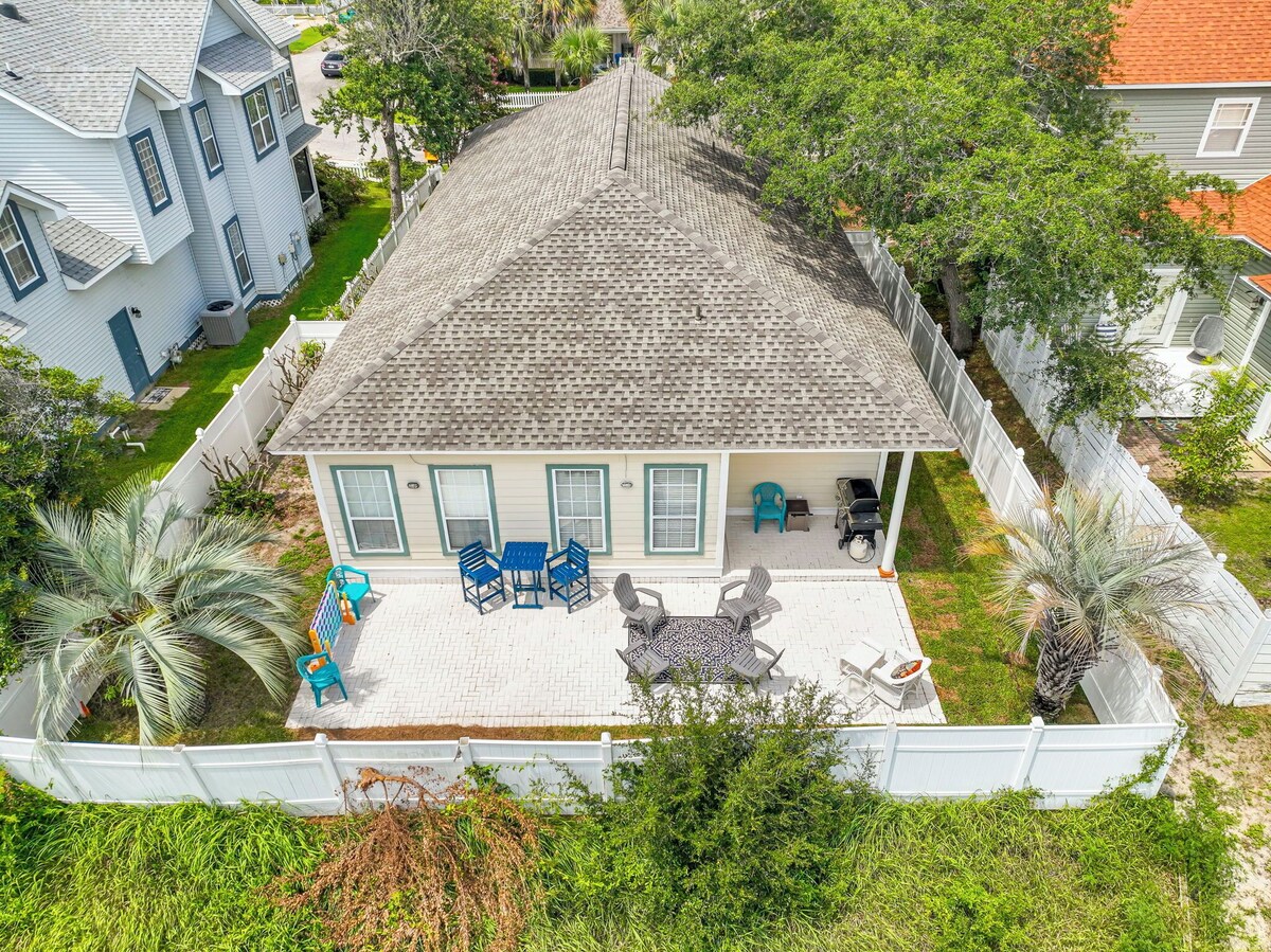 Photo 35 of Walk to Beach - Community Pool - Golf Cart - Pet Friendly - Crystal Beach