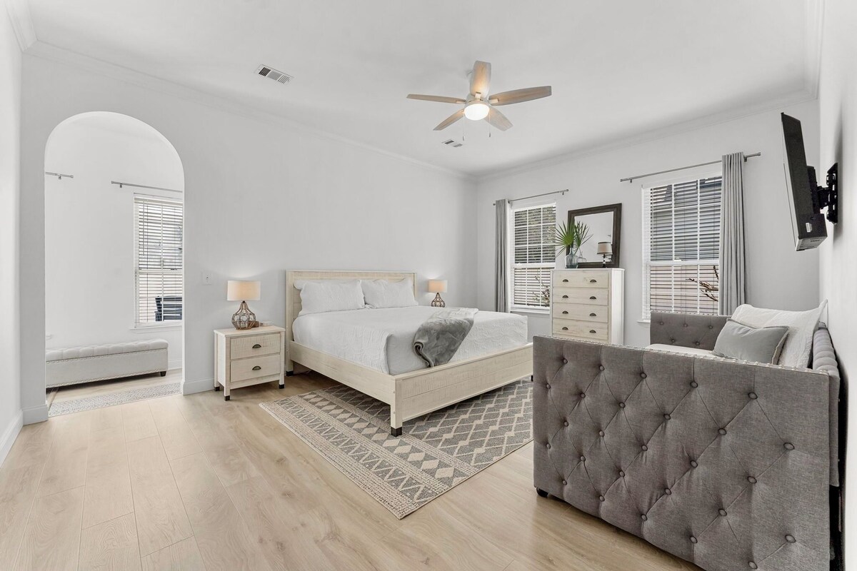 Photo 18 of Walk to Beach - Community Pool - Golf Cart - Pet Friendly - Crystal Beach