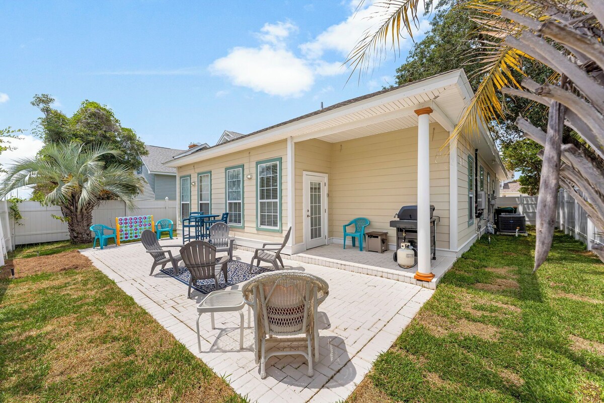 Photo 31 of Walk to Beach - Community Pool - Golf Cart - Pet Friendly - Crystal Beach