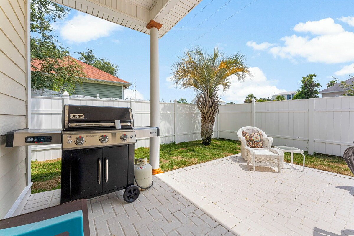 Photo 34 of Walk to Beach - Community Pool - Golf Cart - Pet Friendly - Crystal Beach
