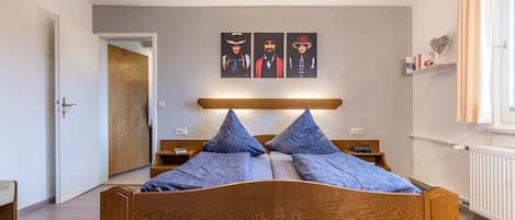 1 habitación, wifi y ropa de cama