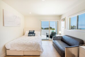 4 bedrooms, WiFi, bed sheets