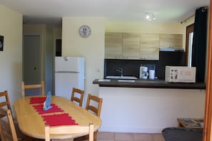 Microwave, oven