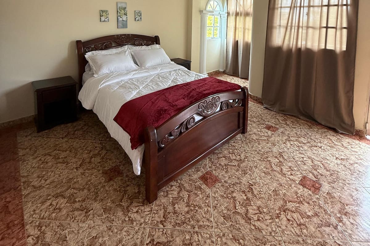 Comfort kamer, balkon, uitzicht op stad | Terras