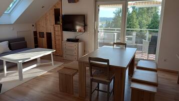 Televisor intel·ligent i reproductor de DVD