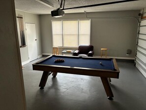 Spielezimmer
