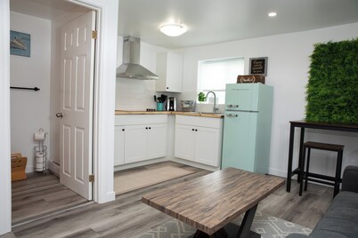 Bright and Cozy Basement Oasis in the Minnow Lake area