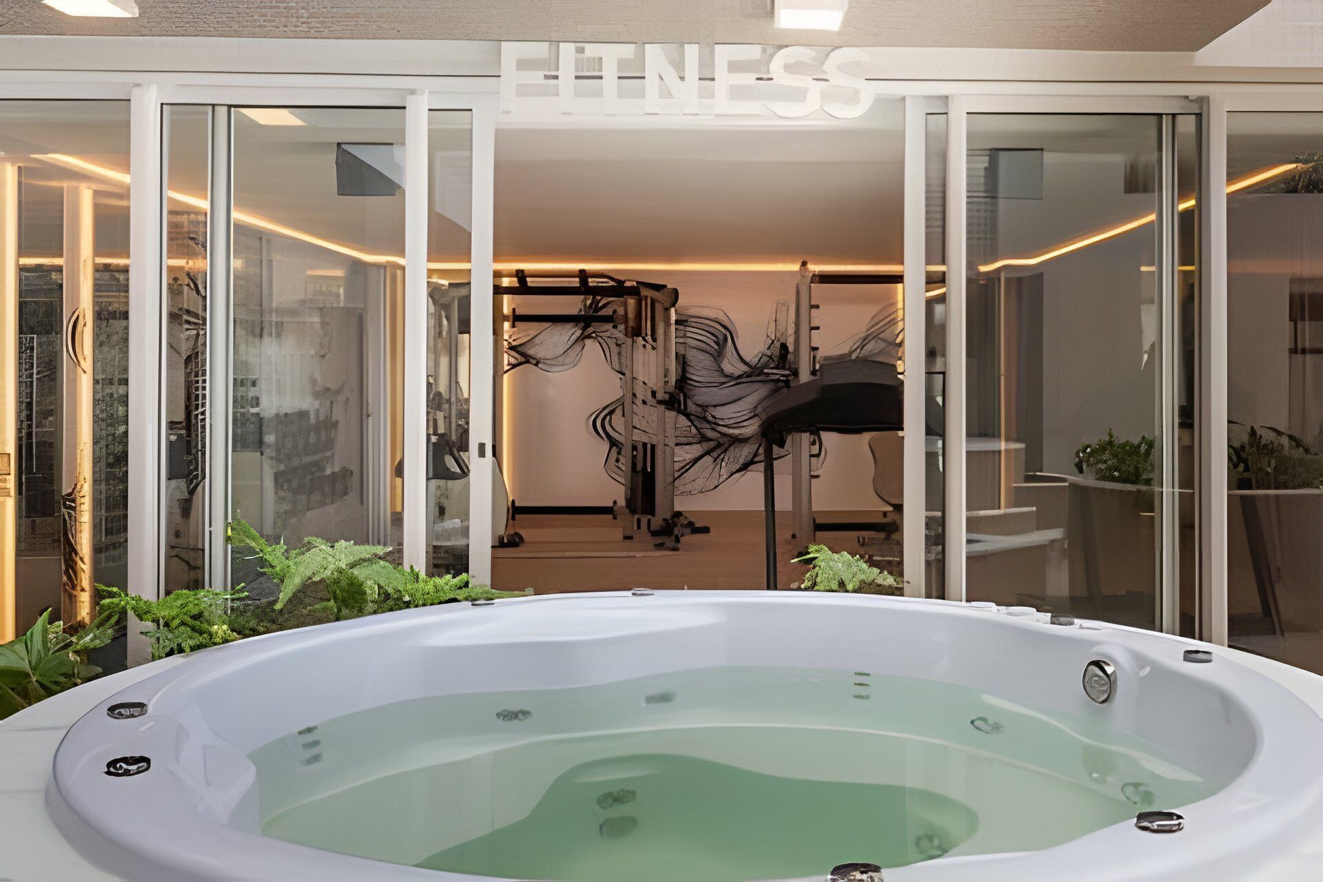 室內 SPA 浴池