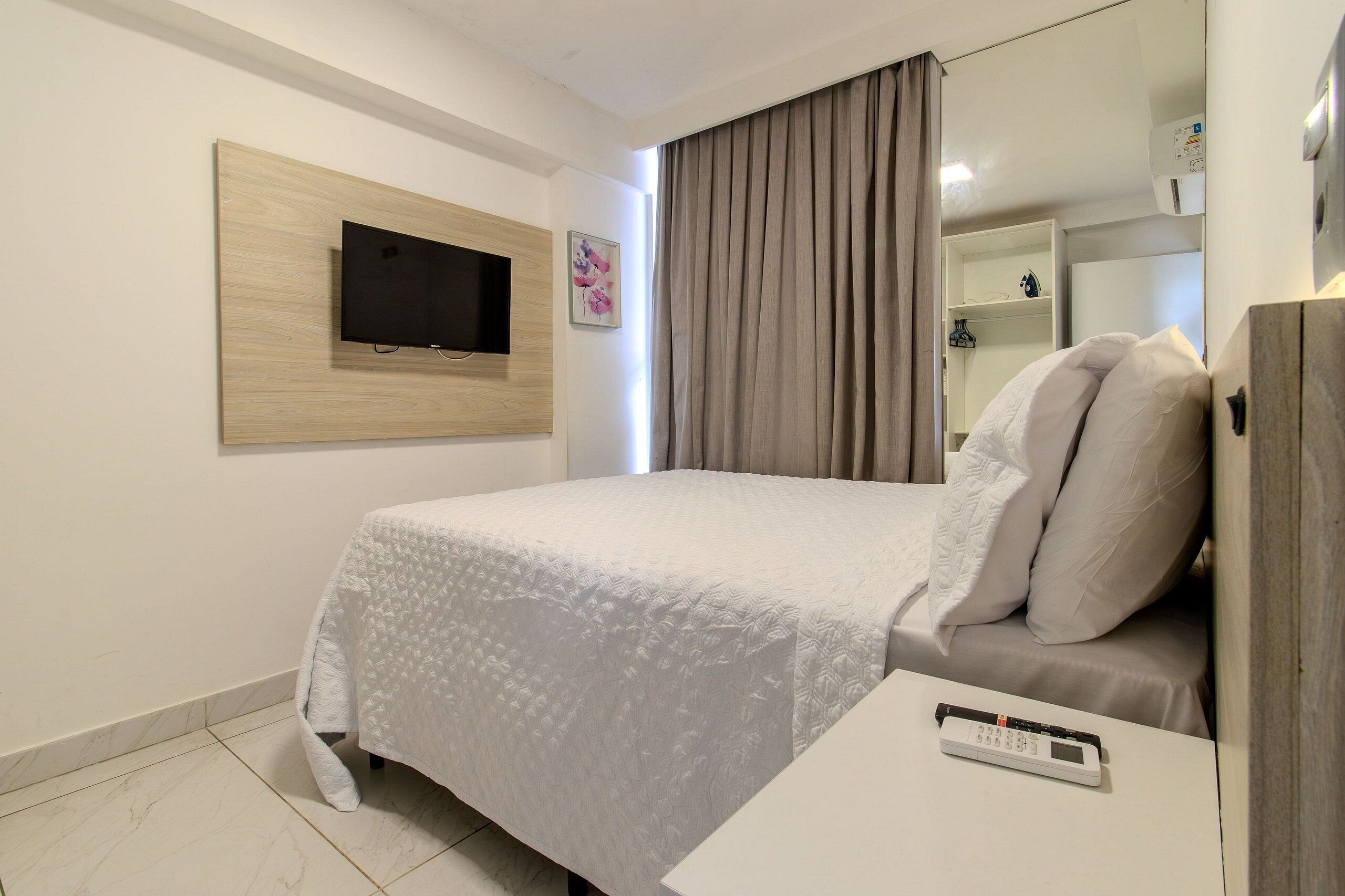 Apartamento | Escritorio y espacio para trabajar con un portátil