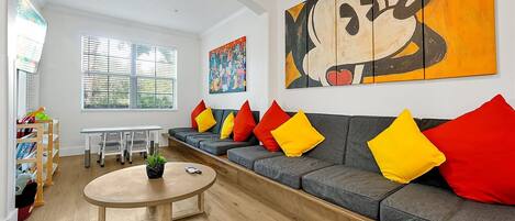 Smart TV, stereo