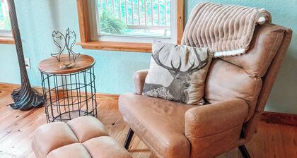 The G.O.A.T. Getaway Near Lake Ouachita and Crystals