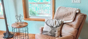 The G.O.A.T. Getaway Near Lake Ouachita and Crystals