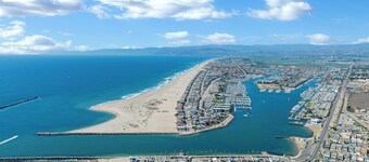 Family friendly Silverstrand Beach house