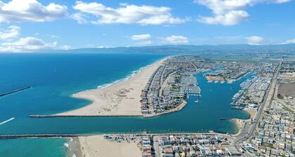 Family friendly Silverstrand Beach house