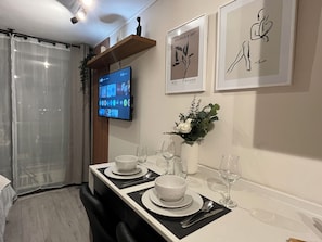 Apartamento clássico, vista para a cidade | Cozinha privada