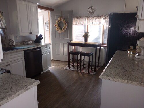 Surrounded by 12 inland lakes and only 7.5 miles from the St Lawrence river!