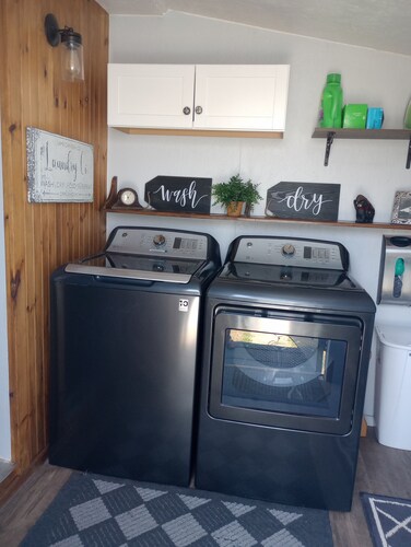 Surrounded by 12 inland lakes and only 7.5 miles from the St Lawrence river!